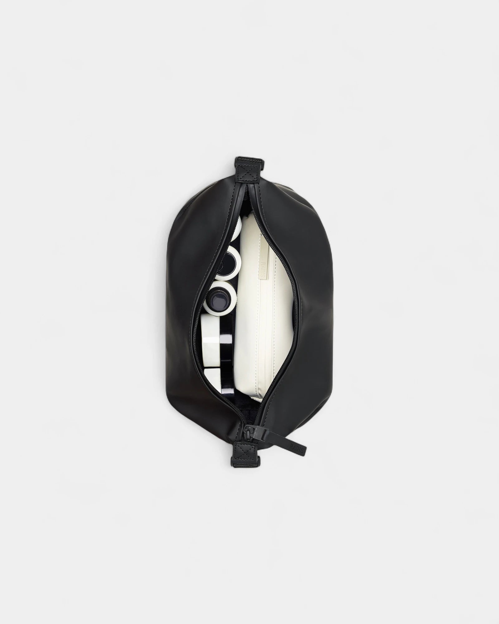 Toilettas waterdicht Rains Hilo 5,5L om te personaliseren - 4
