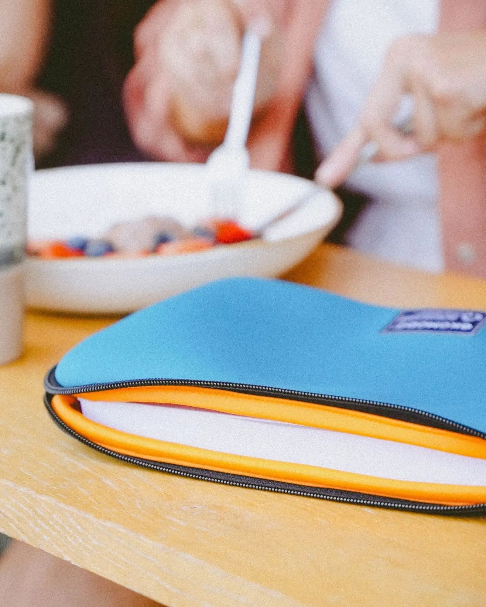 Laptophoes gerecycled polyamide Apar om te personaliseren