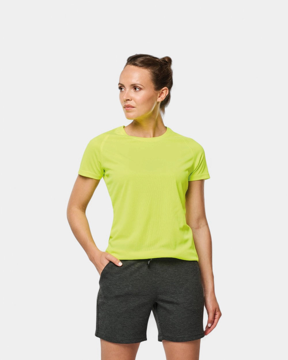 Gerecycled sport-T-shirt voor dames om te personaliseren