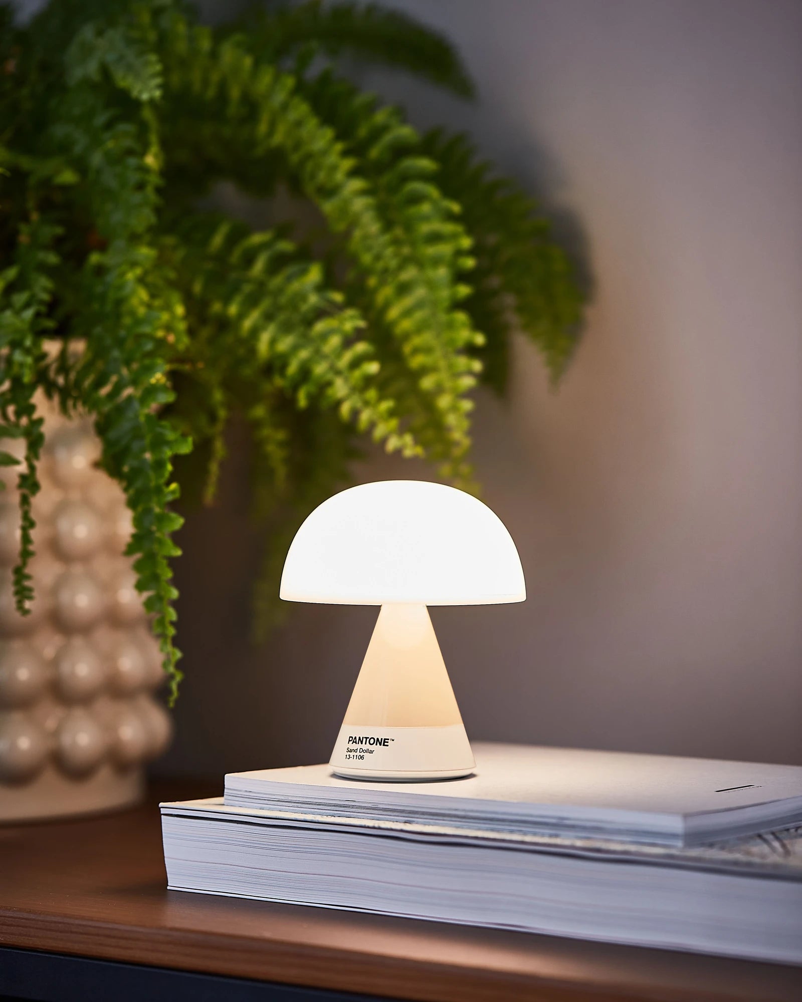 LED-lamp Lexon Mina M spatwaterdicht om te personaliseren - 40