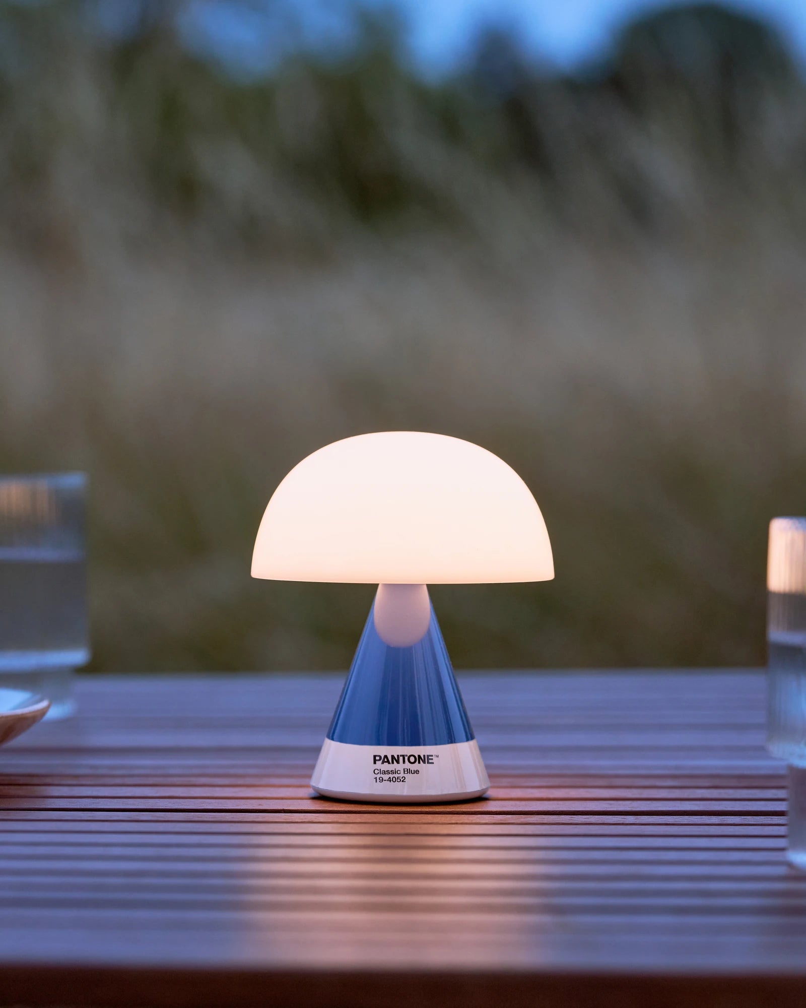 LED-lamp Lexon Mina M spatwaterdicht om te personaliseren - 17
