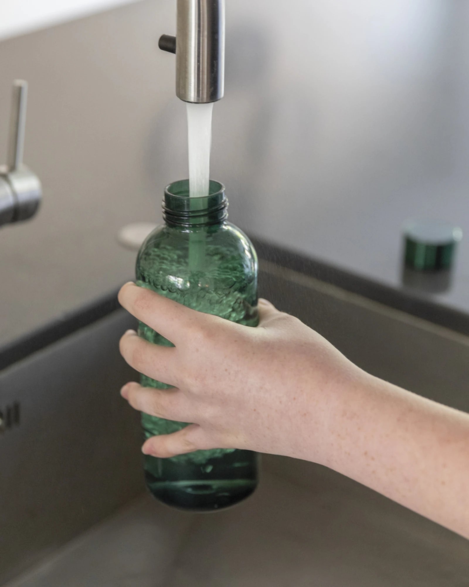 Waterdichte drinkfles metalen dop 620ml om te personaliseren - 21