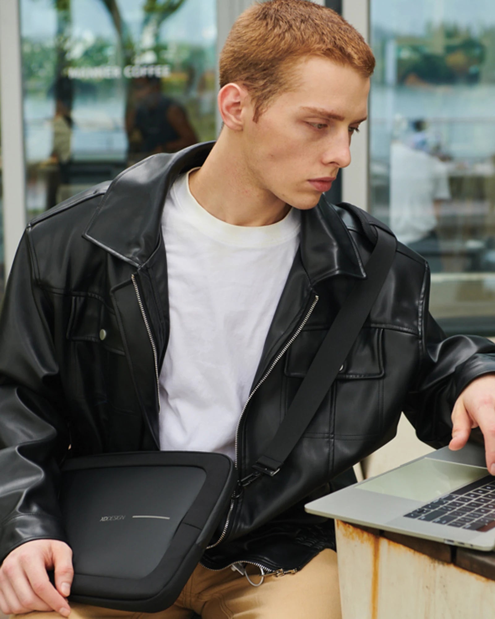 Laptoptas gerecycled RPET 14" om te personaliseren - 8