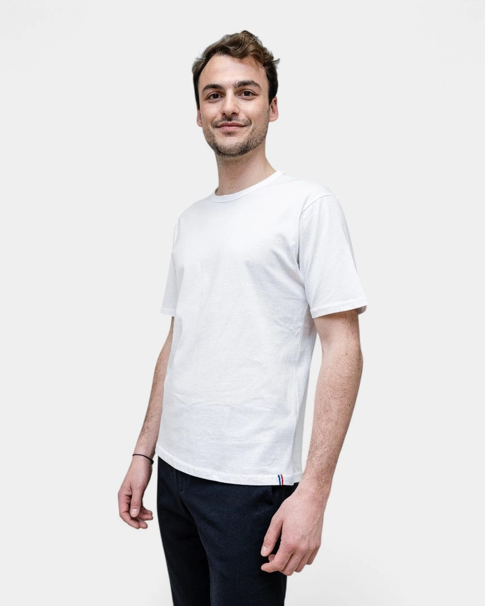 Milieuvriendelijk herenT-shirt om te personaliseren