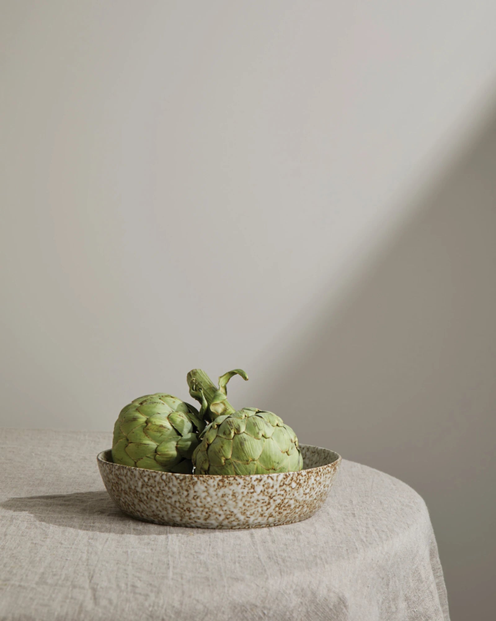 Saladeschaal Vinga Nuvem gres 24 cm om te personaliseren - 3