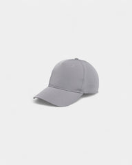 Gerecyclede golfpet Adidas om te personaliseren